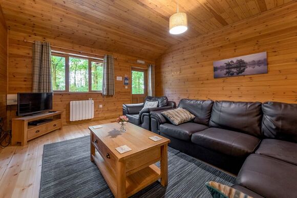Woodland Rowan Lodge - Woodland Park Lodges, Ellesmere