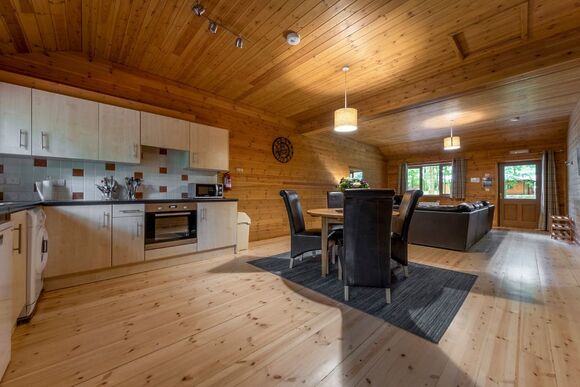 Woodland Rowan Lodge - Woodland Park Lodges, Ellesmere