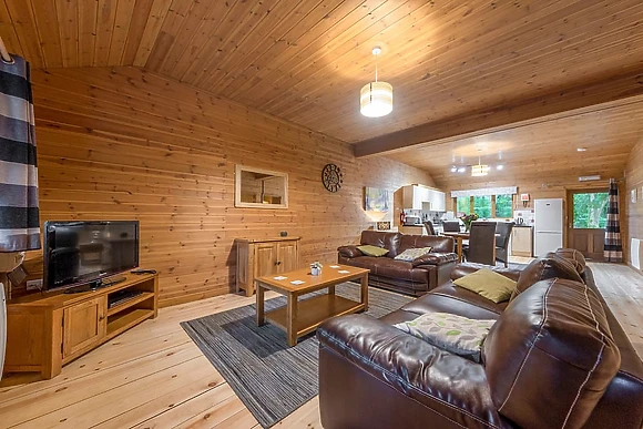 Woodland Maple Lodge 