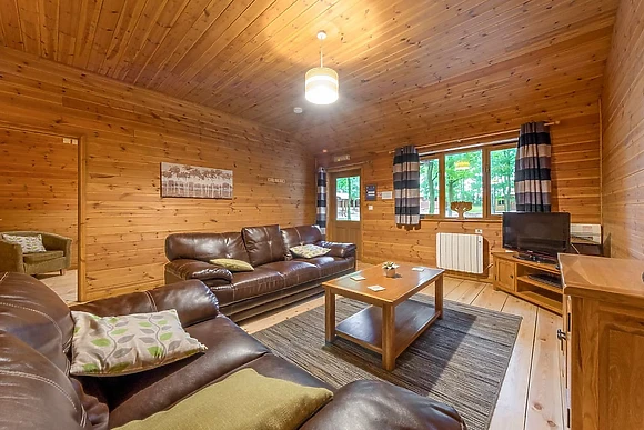 Woodland Maple Lodge 