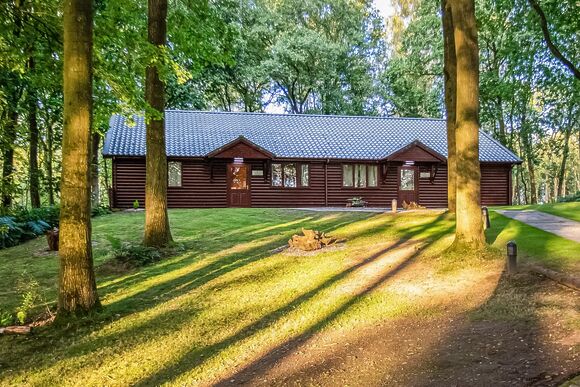Woodland Maple Lodge - Woodland Park Lodges, Ellesmere