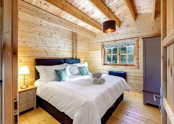 Woodmans Cabin - Wold View Farm, Cottam