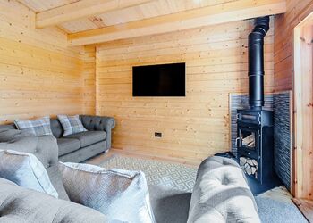 Gamekeepers Lodge - Wold View Farm, Cottam