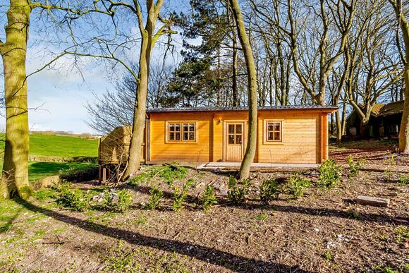 Woodmans Cabin - Wold View Farm, Cottam