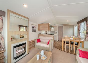 Woodland Retreat (Pet) - Woodbury Woods, Woodbury, Nr Exeter