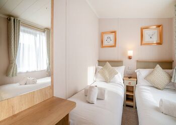 Muddy Boots (Pet) - Willow Pastures Country Park, Skirlaugh, Nr Hull