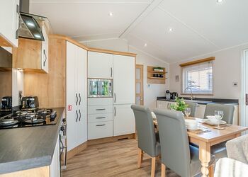 Whistling Kettle - Willow Pastures Country Park, Skirlaugh, Nr Hull