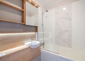 Flat Cap Cabin (Pet) - Willow Pastures Country Park, Skirlaugh, Nr Hull