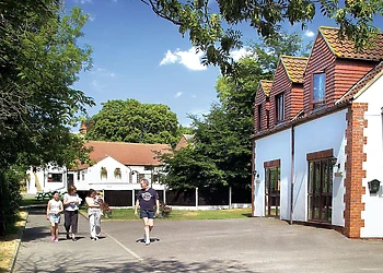 The cottage setting
