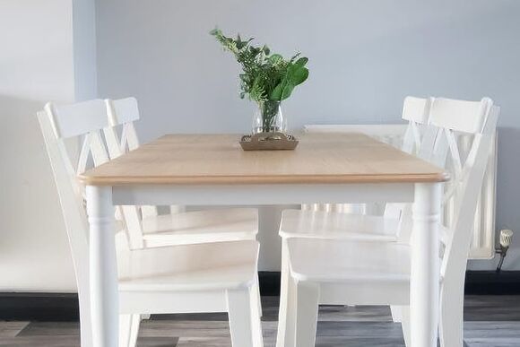 3 Bedroom Apartment with Hot Tub Pet Friendly - White Rose Country Cottages, Thirsk