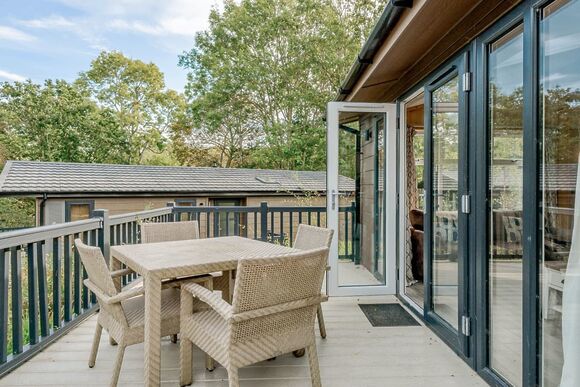 Woodside Bay Lodge Retreat