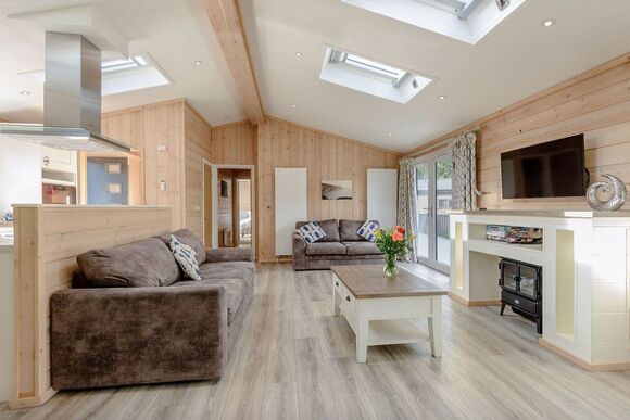 Yaverland Premier - Woodside Bay Lodge Retreat, Wootton Bridge, Nr Cowes