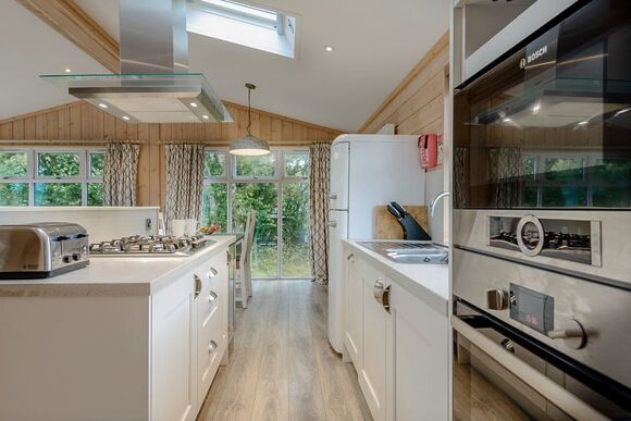 Yaverland Premier - Woodside Bay Lodge Retreat, Wootton Bridge, Nr Cowes