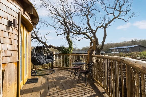 Woodside Bay Treehouse - Woodside Bay Lodge Retreat, Wootton Bridge, Nr Cowes