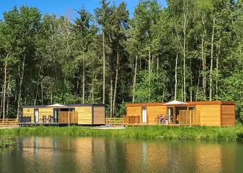 Woodland Lakes Boutique Lodges, Aughton