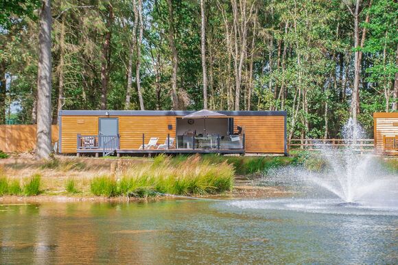 Rowan Boutique Lodge - Woodland Lakes Boutique Lodges, Aughton