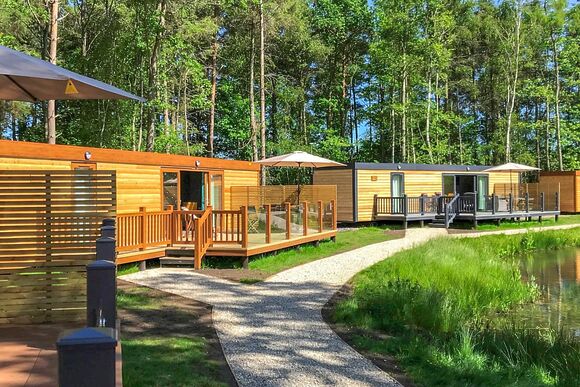 Cedar Boutique Lodge - Woodland Lakes Boutique Lodges, Aughton