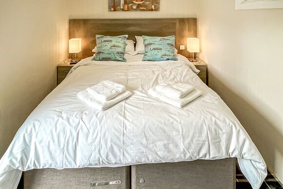 Cedar Boutique Lodge - Woodland Lakes Boutique Lodges, Aughton