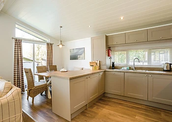 Tennyson Premier Lodge