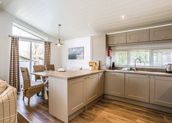 Tennyson Premier Lodge