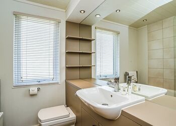 Tennyson Premier Lodge