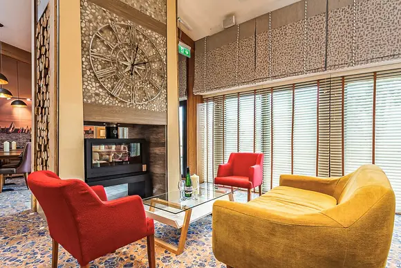 Indulge in the restaurant at neighbouring sister resort Woodside Bay Lodge Retreat