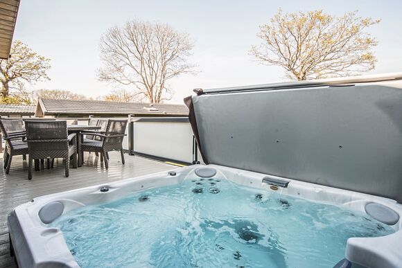 Tennyson Premier Lodge