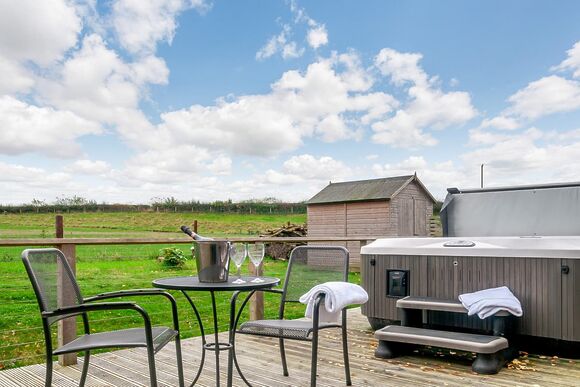 Northallerton Lodge - Cedar Retreats, West Tanfield