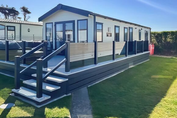 Snowdon - White Tower Holiday Park, Llandwrog, Caernarfon