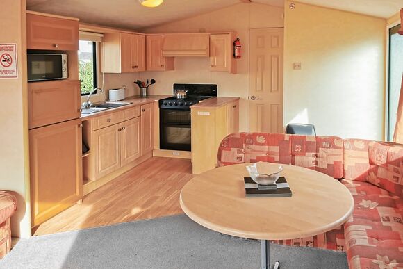 Silver 2 Plus (Pet) - Woodland Vale Holiday Park, Ludchurch, Nr Saundersfoot
