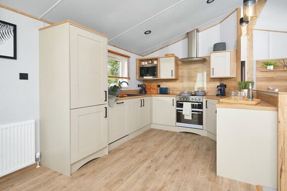 Diamond Lodge 3 Bed, No Pets, Sleeps 6 - Woodland Vale Holiday Park, Ludchurch, Nr Saundersfoot
