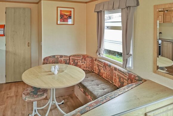 Bronze Plus 2 Sleeps 4 (Pet) - Woodland Vale Holiday Park, Ludchurch, Nr Saundersfoot