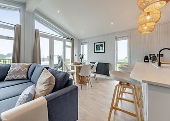 Gwennol - Wynd Hill Hideaway, Tenby