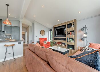 Derwen - Wynd Hill Hideaway, Tenby