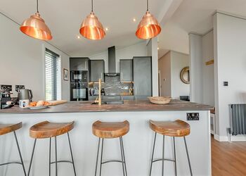 Derwen - Wynd Hill Hideaway, Tenby