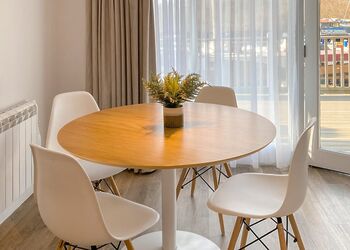 Cuckoo - Yare View Holiday Cottages, Brundall, Norwich