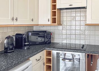 Cuckoo - Yare View Holiday Cottages, Brundall, Norwich