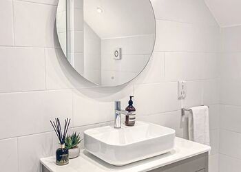 Cuckoo - Yare View Holiday Cottages, Brundall, Norwich