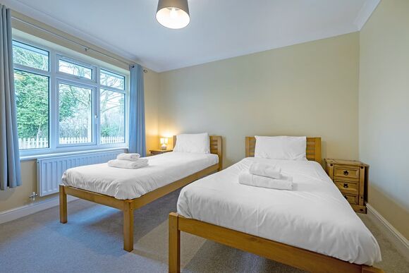 Meadow View Cottage - Yaxham Waters, Yaxham, Dereham