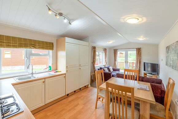 Lake Side Field LS6a - Yaxham Waters, Yaxham, Dereham