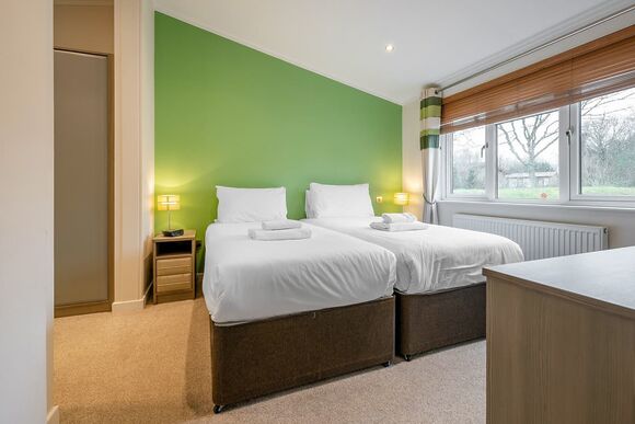 Country Side CS28 - Yaxham Waters, Yaxham, Dereham