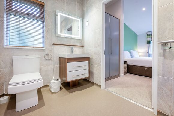 Country Side CS28 - Yaxham Waters, Yaxham, Dereham