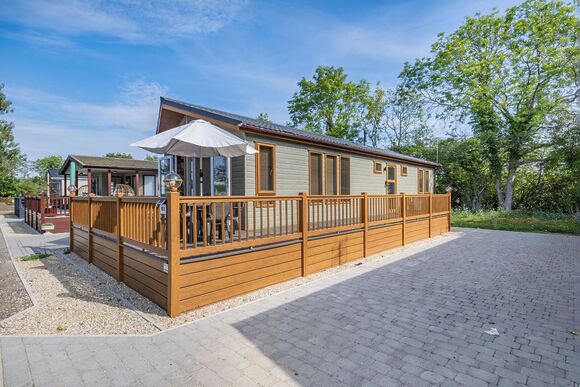 Meadow Field MF4 - Yaxham Waters, Yaxham, Dereham