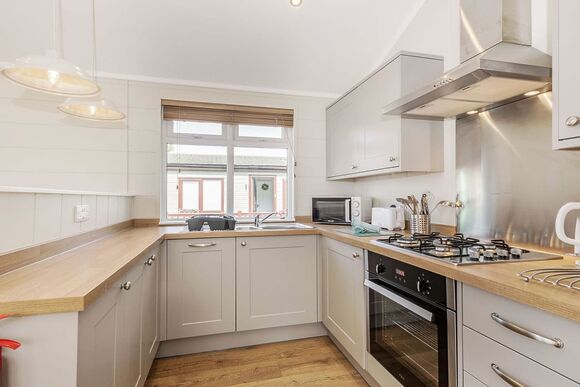 Meadow Field MF4 - Yaxham Waters, Yaxham, Dereham