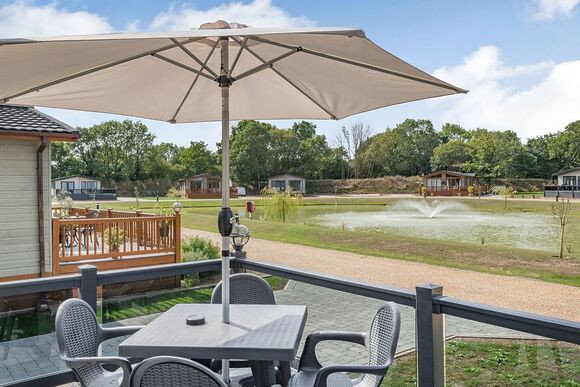 Priors Field PF3 - Yaxham Waters, Yaxham, Dereham