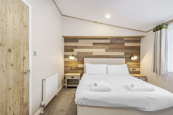 Priors Field PF3 - Yaxham Waters, Yaxham, Dereham