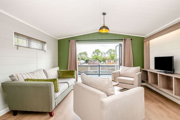 Meadow Field MF10 - Yaxham Waters, Yaxham, Dereham