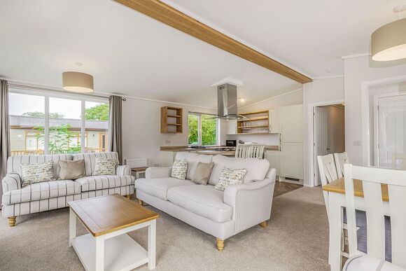 Priors Field PF5 - Yaxham Waters, Yaxham, Dereham