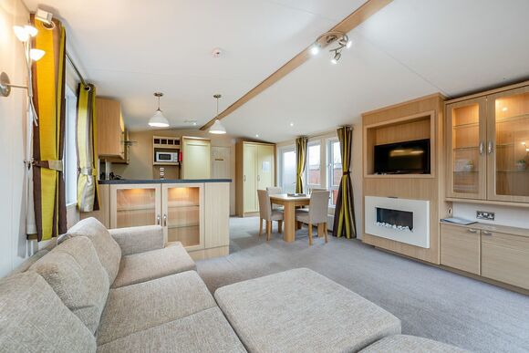 Country Side CS16 - Yaxham Waters, Yaxham, Dereham