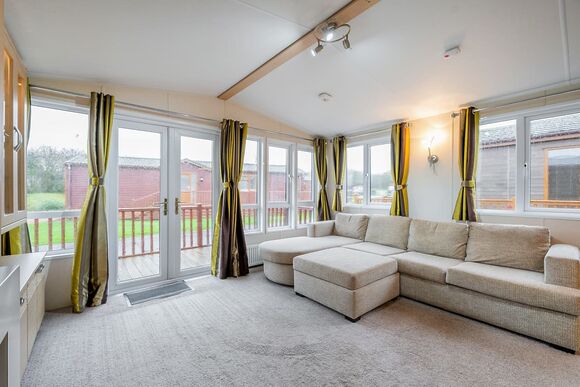 Country Side CS16 - Yaxham Waters, Yaxham, Dereham